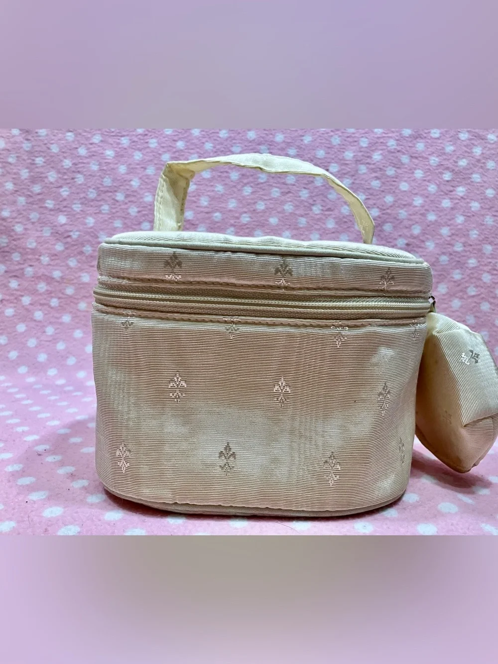 Oscar de la Renta Cream Travel/Cosmetic Bag NWT